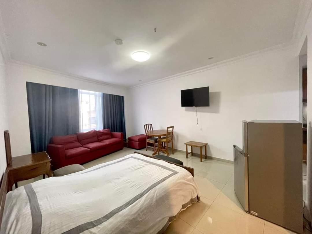 Residence D Ankadifotsy 塔那那利佛 外观 照片